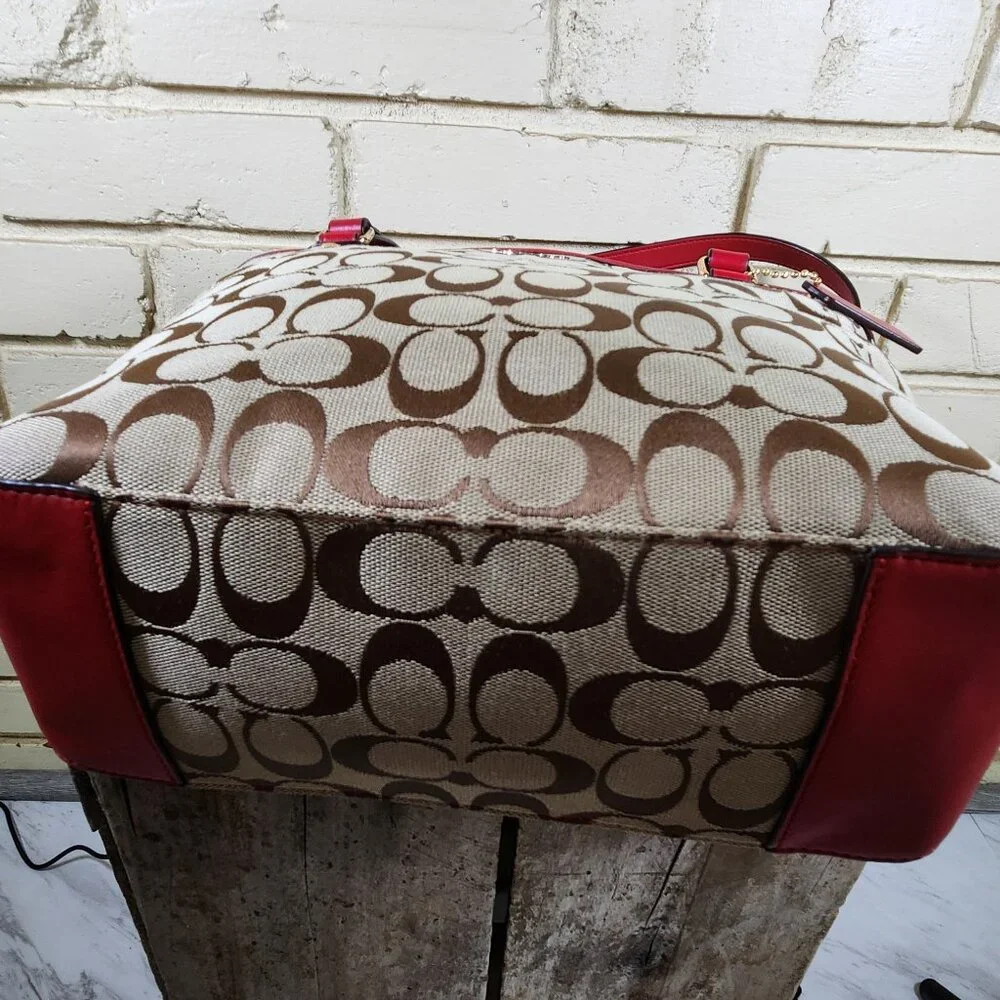 Like New Coach Signature Khaki & Red Leather Trim Shoulder Bag Tote Purse